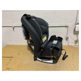 Graco TrioGrow SnugLock 3-in-1 Convertible Car Seat