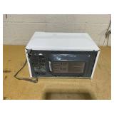 Magic Chef 17.3 in W, 0.7 cu. ft. Countertop Microwave, in White with 700-Watt Cooking Power