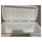 Igloo White 120 Quart(s) Hard Insulated Chest cooler with Drainage Spout