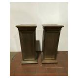 Elegant Pair of Vintage Wooden Display Pedestal Stands