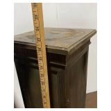 Elegant Pair of Vintage Wooden Display Pedestal Stands