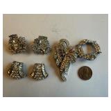 Set of 6 Vintage Rhinestone Dress Clips and Brooches