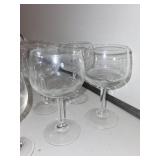 Set of 6 Clear Glass Wine Goblets