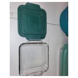 Pyrex Glass Bakeware Set with Lids, Insulated Carrier, and Microwave Hot Packs