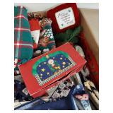 Holiday Decor Assortment Box Lot