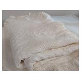 White Cotton Bathroom Rug Set