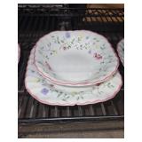 Antique Floral Pattern China Set - 24 Pieces