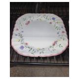 Antique Floral Pattern China Set - 24 Pieces