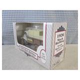 (EC1) Vintage Ertl Diecast Metal 19...