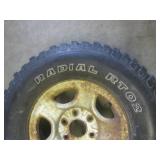 (EW4) Pair of Aurora Radial RT02 Tr...