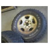 (EW4) Pair of Aurora Radial RT02 Tr...