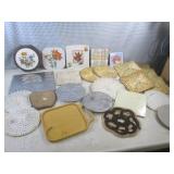 (EW4) Assortment of Hot Pads...