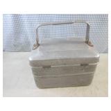 (CS) Vintage Wear-Ever Aluminum Lun...