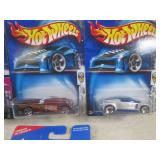 (EC1) Assorted Hot Wheels in Packag...