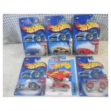 (EC1) Assorted Hot Wheels in Packag...