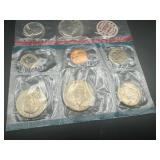 1980 P and 1972 D Mint Sets