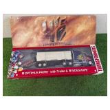 Transformers Platinum Edition Optimus Prime with Trailer