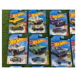 24 Hot Wheels