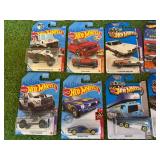 24 Hot Wheels