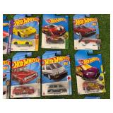 24 Hot Wheels