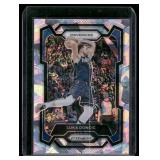 Luka Doncic Cracked Ice Prizm 2023-24 #110 Basketball Card