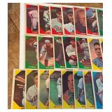 1960 Fleer 24 Unique Card Lot Vintage Baseball Card