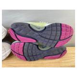 2 Pairs of Nike Presto Shoes Size Youth 6