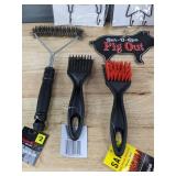 7 Brand New BBQ Grill Accessories - Brushes, Bottle, Hooks, Pig Out Sign