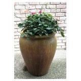 Pleasant Planter Pot