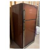 Custom Crafted No Frost Hot Point Refrigerator Freezer