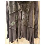 Fine Fantazia Size Medium Sweater