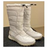 White Size 6 Boots by Ecco