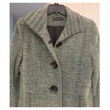 Lynn Yarrington Size Small Coat