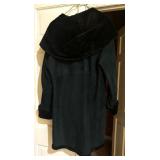 Blue Duck Size Large Coat
