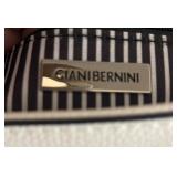 Classy Giani Bernini Handbag
