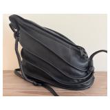 Thomas Leathers Black Leather Crossbody Bag