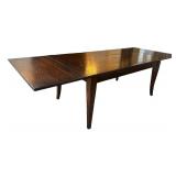 Amazing Extendable Dining Table with Hidden Leaves