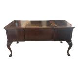 Sligh Chippendale Style Leather-Top Writing Desk