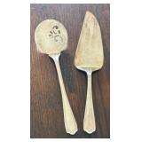 Waterford Kezwick Tomato and Pie Servers