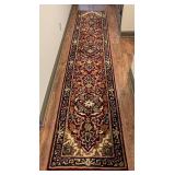 Safavieh 28 x 143 Inch Handmade Runner Rug with Traditional Floral Pattern