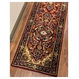 Safavieh 28 x 143 Inch Handmade Runner Rug with Traditional Floral Pattern