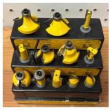 Tool Shop 12 Piece Tungsten Carbide Tipped Rotary Bit Set with Black and Decker 7600 Router