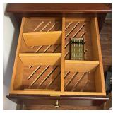 Reliance 1000 Cigar Cabinet