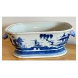 Mottahedeh Historic Charleston Blue and White Porcelain Planter with Animal Head Handles