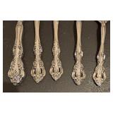 Oneida DaVinci Stainless Flatware Service for 12