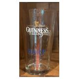 Set of 8 Branded Beer Pint Glasses Leinenkugel