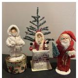 Festive Vintage Santa Decor