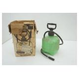 1 Gallon Sprayer 1 Gallon Sprayer