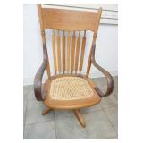 Vintage Rocking chair Vintage Rocking chair