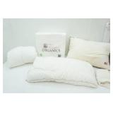 Twin Mattress Pads-1 NEW-2 feather pillows Twin Mattress Pads-1 NEW-2 feather pillows